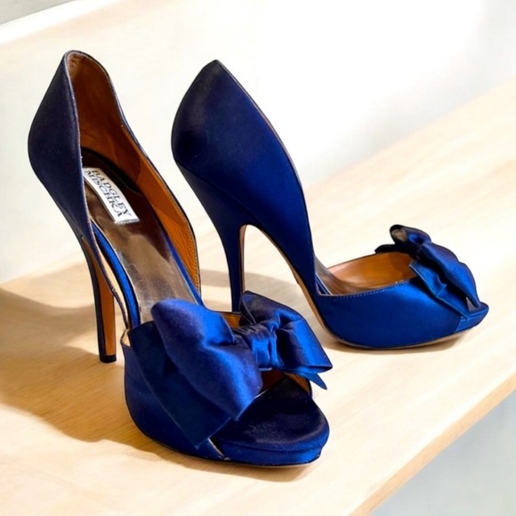 BADGLEY MISCHKA royal blue silk/satin beautiful bow Size 10. - Picture 8 of 17